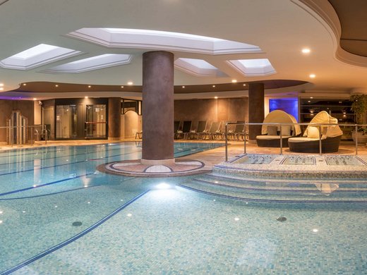 Il vostro hotel a Bolzano con piscina esterna Il vostro hotel a Bolzano con piscina esterna