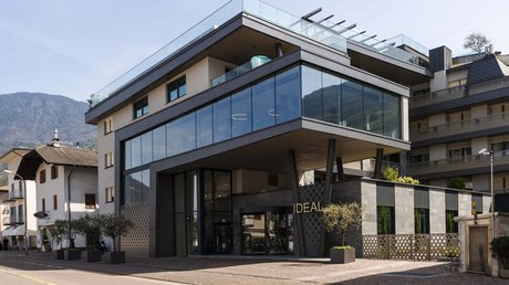Un hotel a Bolzano con spa e panorami da sogno Un hotel a Bolzano con spa e panorami da sogno